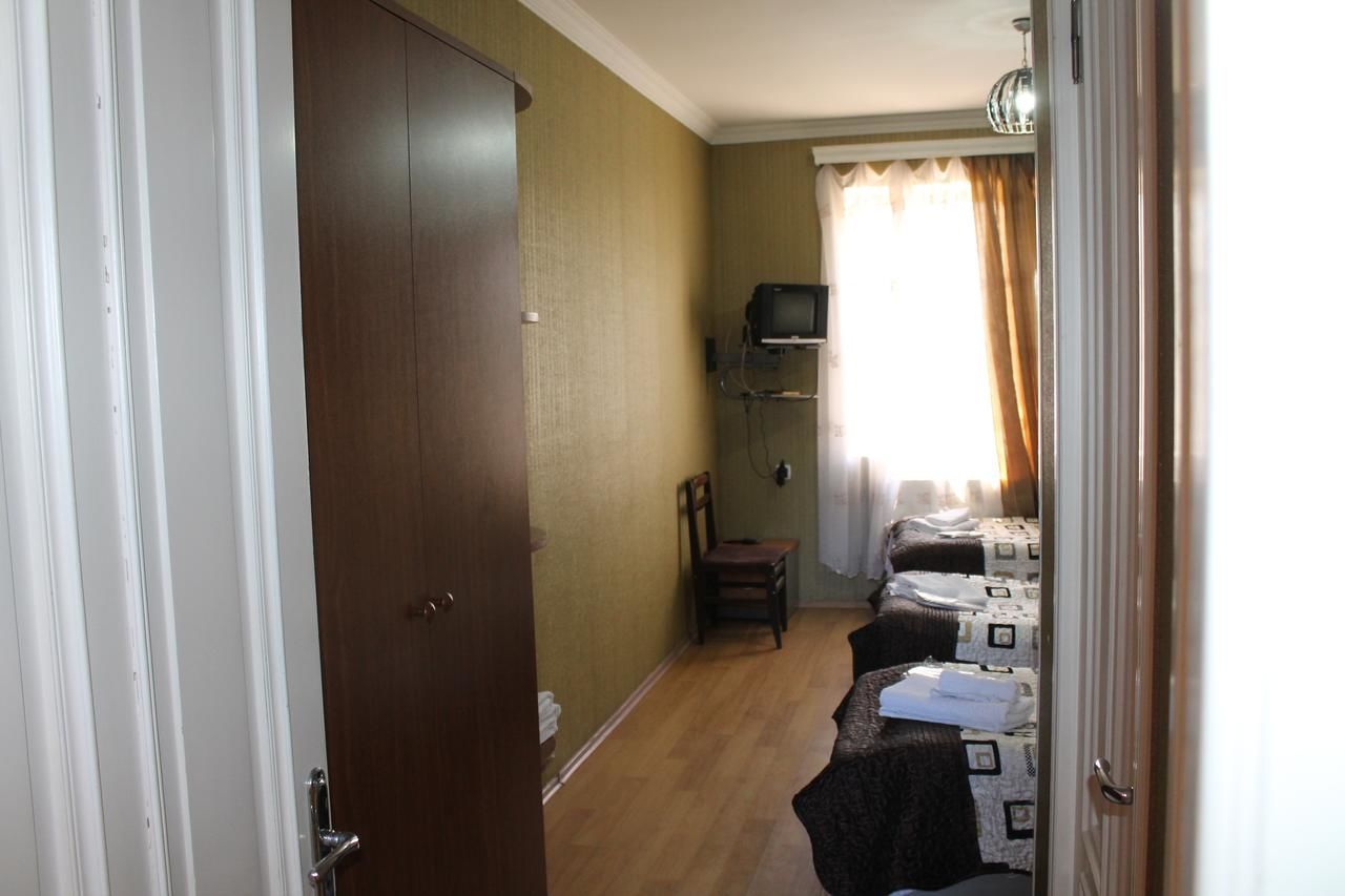 Отель Hotel Kavkasioni Кварели-22